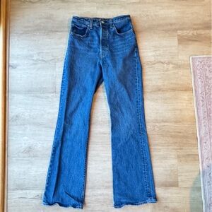 Levi’s Ribcage Bootcut Jeans sz 27